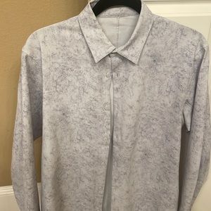 Lululemon Airing Easy Medium casual button down.  Great shape.